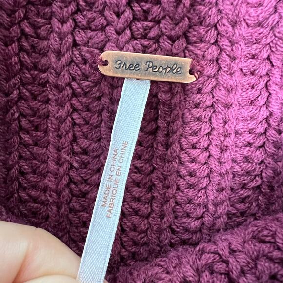 New Free People Turtle Neck Pullover Knit Sweater Long Sleeve Women's Size XS - Picture 3 of 5